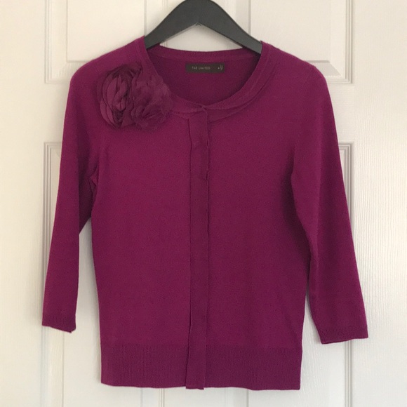 The Limited - 3/4 Sleeve Flower Fuchsia Cardigan - Picture 4 of 6